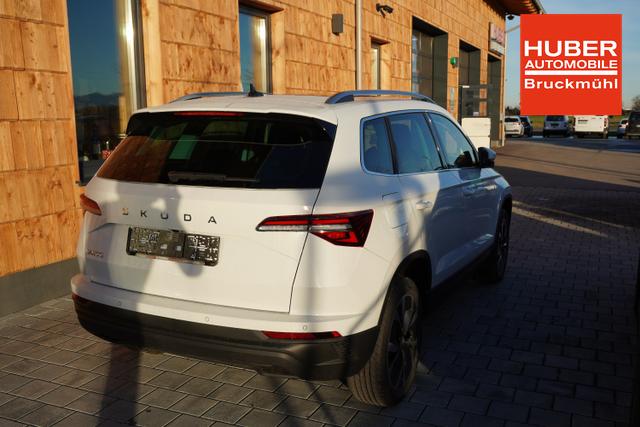 Skoda Karoq 1.5 TSI DSG Selection Plus SCHIEBEDACH/AHK/NAVI 
