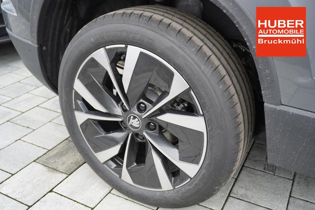 Skoda Karoq 1.5 TSI DSG Selection Plus SCHIEBEDACH/AHK/NAVI 