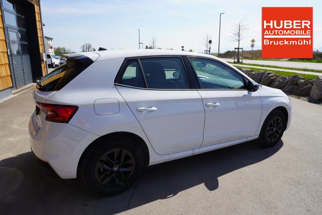 Skoda Fabia 1.0l 70kW TSI Selection LED/CARPLAY/KAMERA/5-T&Uuml;RIG 