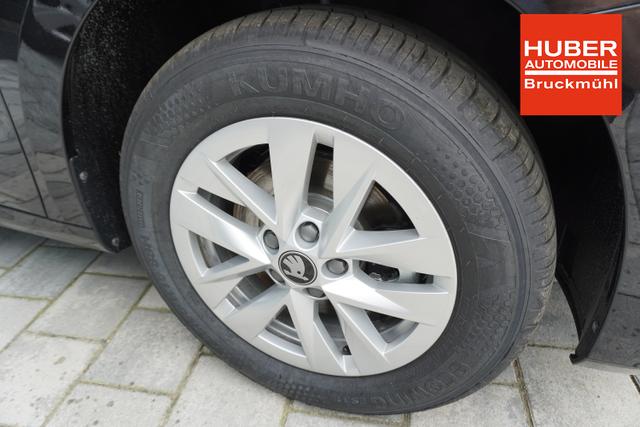 Skoda Fabia Drive Plus 1.0 TSI DSG KLIMAAUT/AHK/CARPLAY/PDC/SITZH 