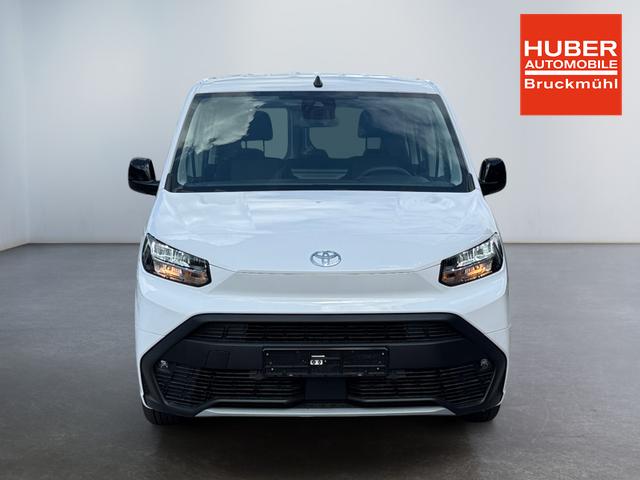 Toyota Proace City Verso 1,2 L2 Business 7 Sitzer Klima Einparkhilfe Apple Tempomat DAB 10 Zoll Display Regensensor 