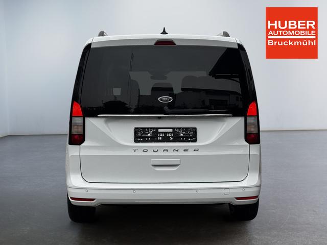 Ford Tourneo Connect 2.0 EB AT Titanium