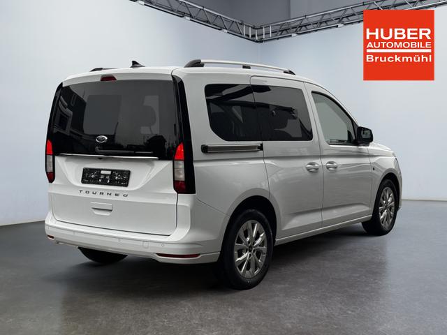 Ford Tourneo Connect 2.0 EB AT Titanium