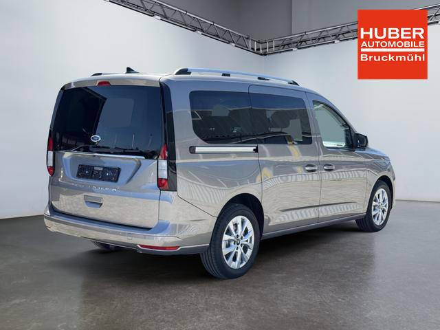 Ford Grand Tourneo Titanium