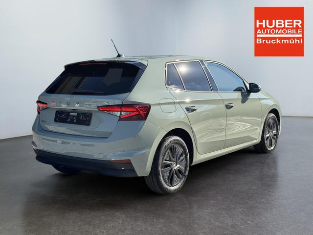 Skoda Fabia Extra Plus 1,5 TSI 2 ZoKlima ACC Navi 2x Einparkhilfe Kessy beheiztes Lenkrad Sitzheizung Sunset 5J Garantie 