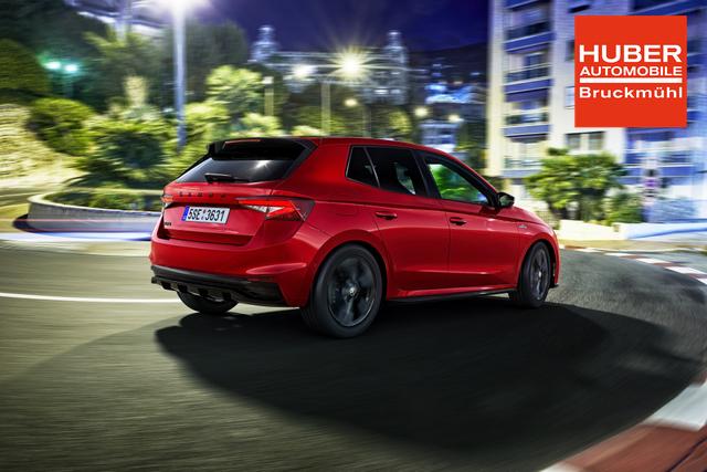 Skoda Fabia Monte Carlo 1,0 TSI 2ZKlima Einparkhilfe 5J Garantie LED 16 Zoll Alu 10Zoll Digitales Cockpit Apple Carplay Sitzheizung 