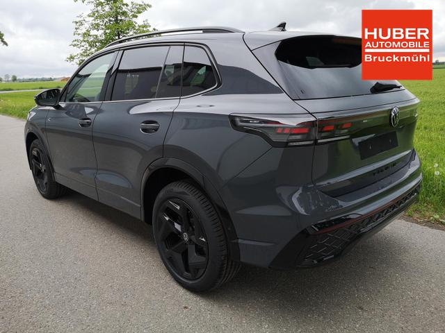 Volkswagen Tiguan 2.0 TDI 110 kW R-Line DSG Head Up Black 360 AHK 