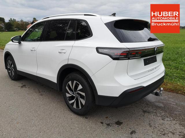 Volkswagen Tiguan 2.0 TDI 110 kW Life Pano IQ LED Head GV5 AHK 360 