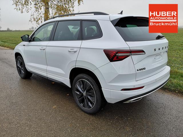 Skoda Karoq Sportline 1.5TSI DSG AHK Matrix ACC Navi Sound Totwinkel 