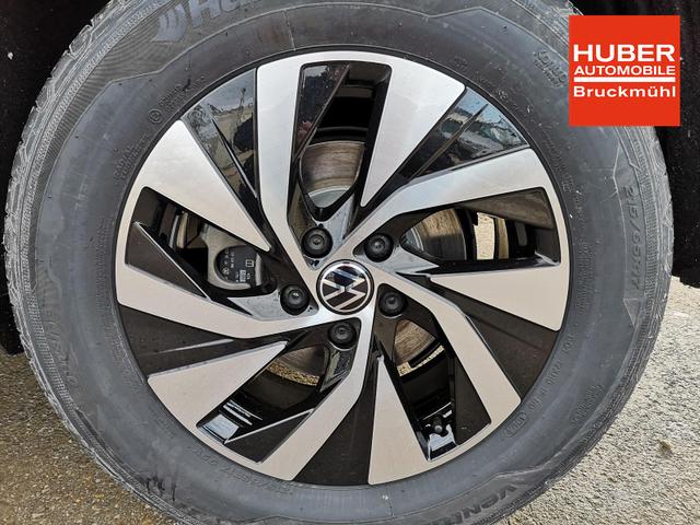 Volkswagen Tiguan 2.0 TDI 110 kW Life LED GV5 AHK ACC Navi 