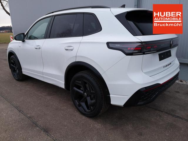 Volkswagen Tiguan 2.0 TDI 110 kW R-Line DSG Head Up Black 360 AHK 