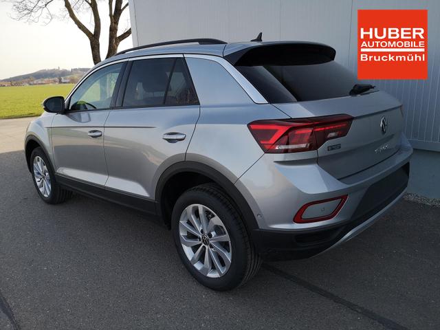 Volkswagen T-Roc LIFE 1.5 TSI DSG PDC Kamera ACC LED Sunset 17 Zoll 