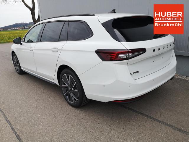 Skoda Superb Combi 1.5 TSI iV 150 kW Sportline Kombi Head Up Pano AHK GV5 