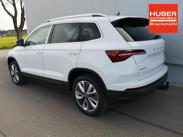 Skoda Karoq Selection 2.0 TDI DSG 4x4 GV5 AHK 18 Ladeb 
