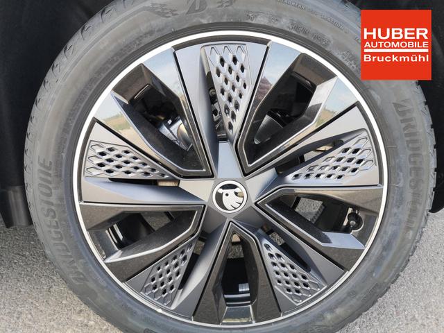 Skoda Karoq Sportline 2.0TDI DSG 4x4 AHK Matrix Navi ACC 