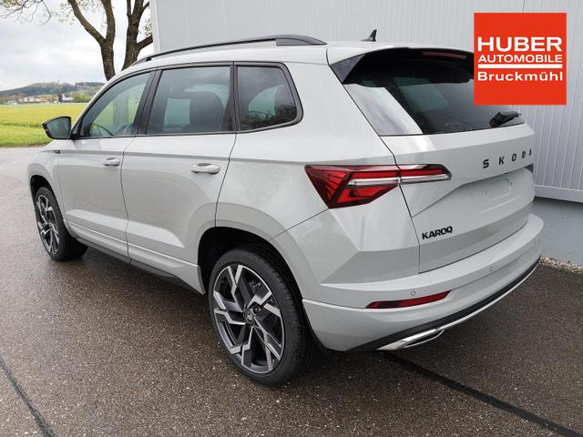 Skoda Karoq Sportline 2.0TSI DSG AHK Matrix Leder 19 Zoll 