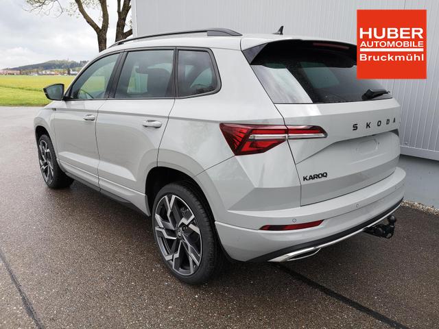 Skoda Karoq Sportline 2.0TSI DSG AHK Matrix Leder 19 Zoll 