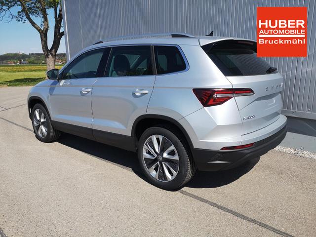 Skoda Karoq Selection 2.0 TDI DSG 4x4 GV5 AHK 18 Ladeb 