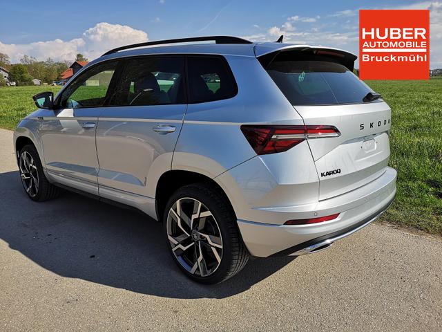Skoda Karoq Sportline 2.0TDI DSG 4x4 AHK Matrix Pano Sound Leder 19 Zoll 