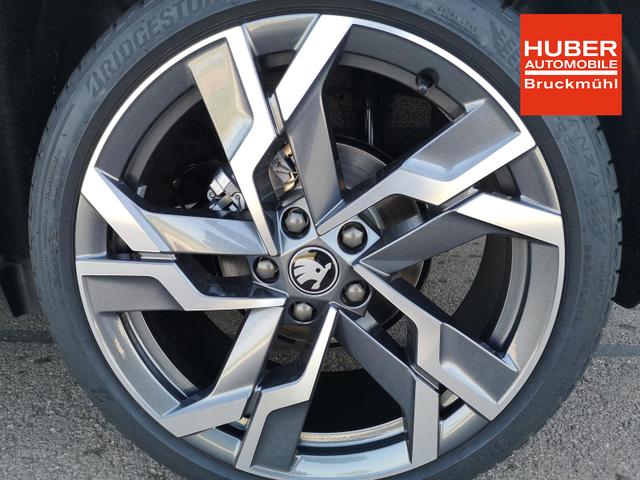 Skoda Karoq Sportline 2.0TDI DSG 4x4 AHK Matrix Pano Sound Leder 19 Zoll 