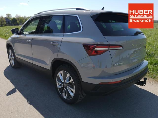Skoda Karoq Selection 2.0 TDI DSG 4x4 GV5 AHK 18 Ladeb 