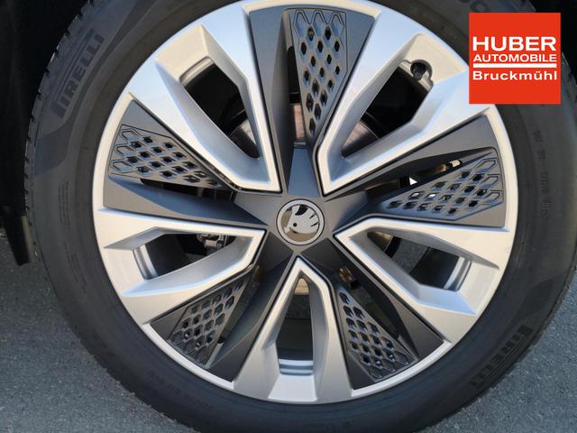 Skoda Karoq Selection 2.0 TDI DSG 4x4 GV5 AHK 18 Ladeb 