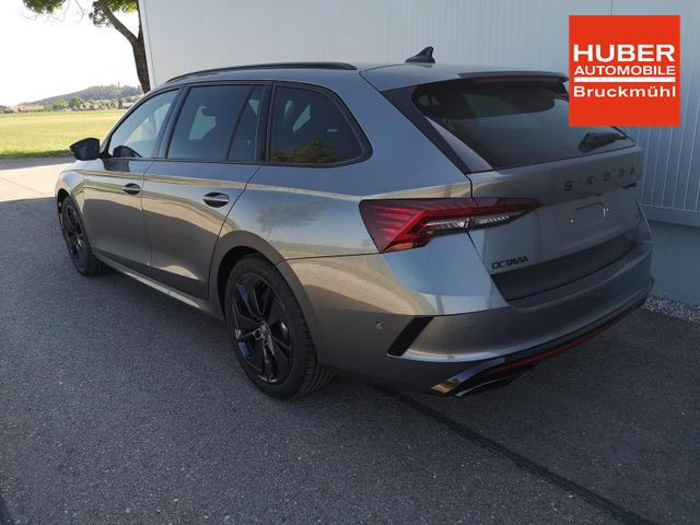 Skoda Octavia Combi 2.0 TSI 195 kW RS Kombi ABT 2.0TSI Pano Matrix Area AHK Sound GV5 