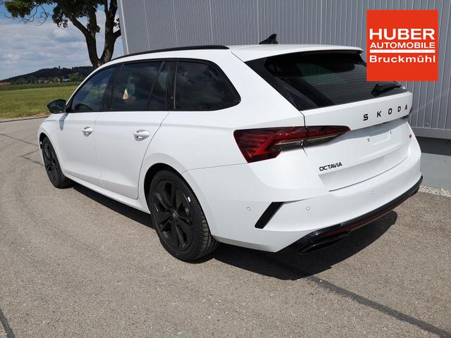 Skoda Octavia Combi 2.0 TSI 195 kW RS Kombi 2.0TSI Pano Matrix Area AHK Sound GV5 