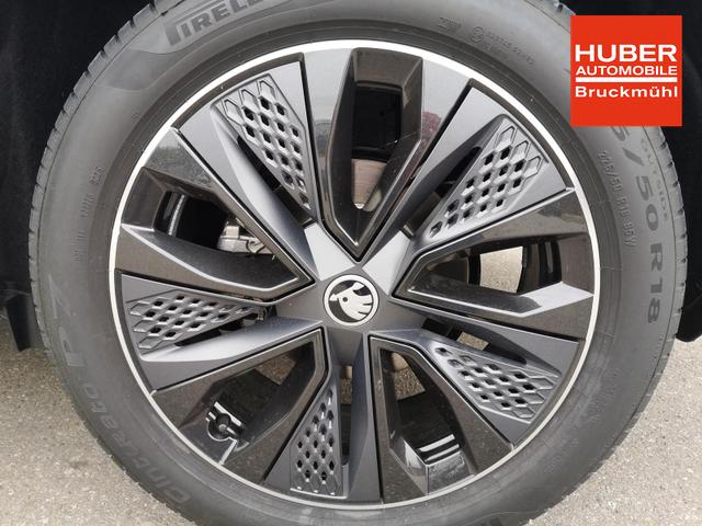 Skoda Karoq Sportline 2.0TDI DSG 4x4 AHK Matrix Navi ACC 