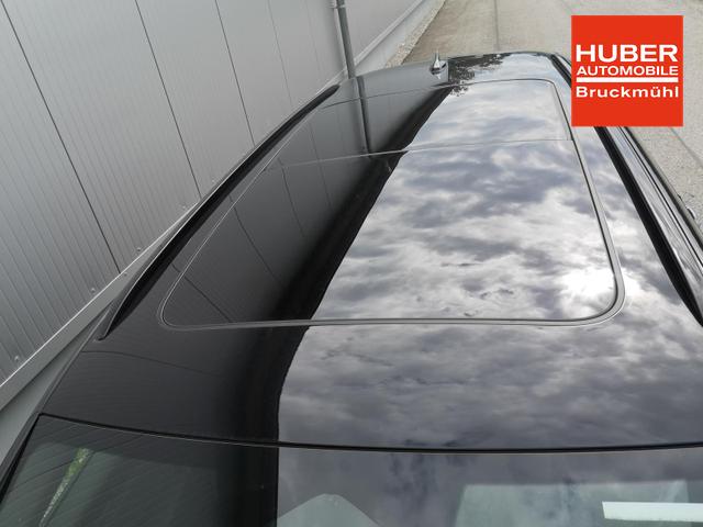 Volkswagen Passat Variant 2.0 TDI 142 kW 4Motion R-Line DSG Pano 19 Zoll Head Up AHK Navi 