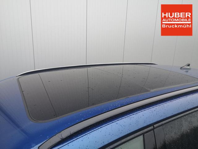 Volkswagen Passat Variant 2.0 TDI 142 kW 4Motion R-Line DSG Pano 19 Zoll Head Up AHK Navi 