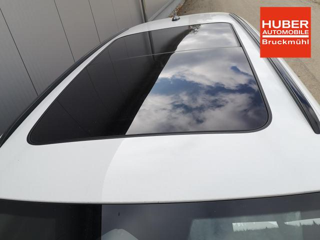 Volkswagen Passat Variant 2.0 TDI 142 kW 4Motion R-Line DSG ABT Pano 19 Zoll Head Up AHK Navi 