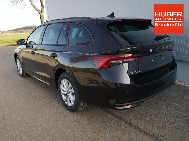 Skoda Octavia Combi 2.0 TDI 110 kW Selection Kombi DSG AHK Navi GV5 
