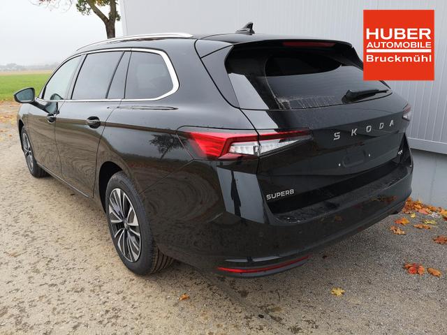 Skoda Superb Combi 2.0 TDI 142kW 4x4 Selection DSG AHK 360 Head Up Pano 