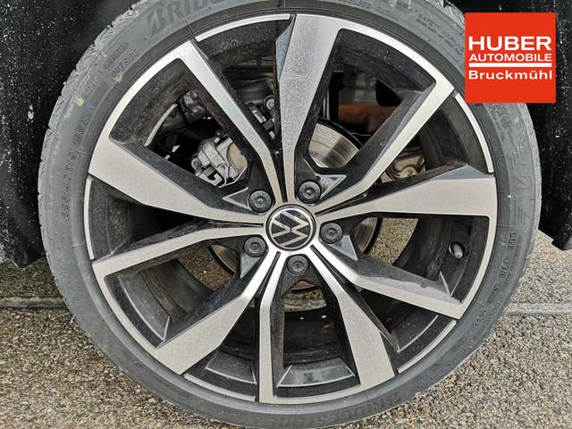 Volkswagen T-Roc R-Line 1.5TSI DSG AHK Pano ACC 19 Zoll 