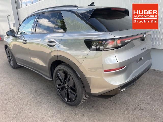 Volkswagen T-Roc 1.5 eTSI 110 kW R-Line Pano Black GV5 19 Zoll 
