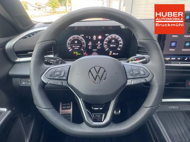 Volkswagen T-Roc 1.5 eTSI 110 kW R-Line Pano Black GV5 19 Zoll 