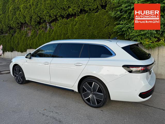 Volkswagen Passat Variant 1.5 TSI eHybrid 200 kW R-Line AHK 360 