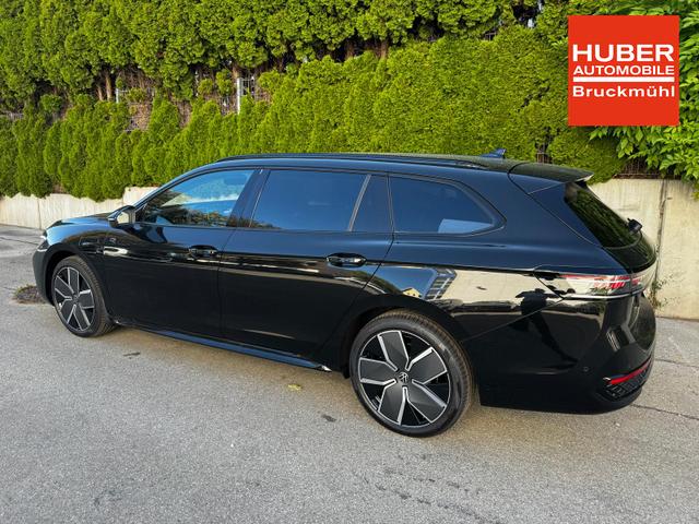 Volkswagen Passat Variant 1.5 TSI eHybrid 200 kW R-Line Black AHK 360 