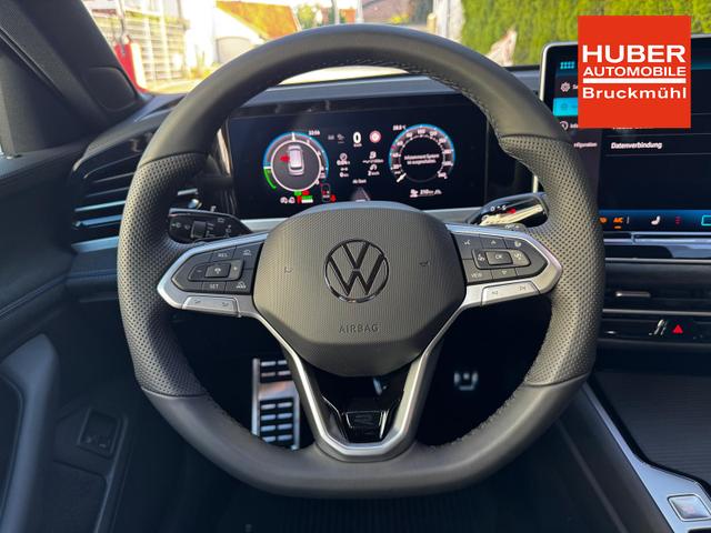 Volkswagen Passat Variant 1.5 TSI eHybrid 200 kW R-Line Black AHK 360 