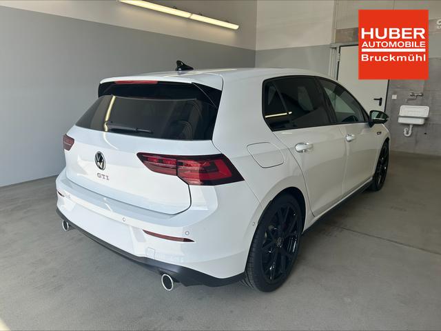 Volkswagen Golf GTI DSG AHK+IQ.Light+Drive+Black+Harman+Alu19+HUD+Navi+Pano+Keyless 