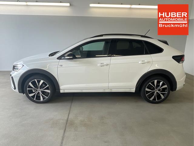 Volkswagen / Taigo / Weiß / / / 110PS DSG AHK+Navi+IQ.Light