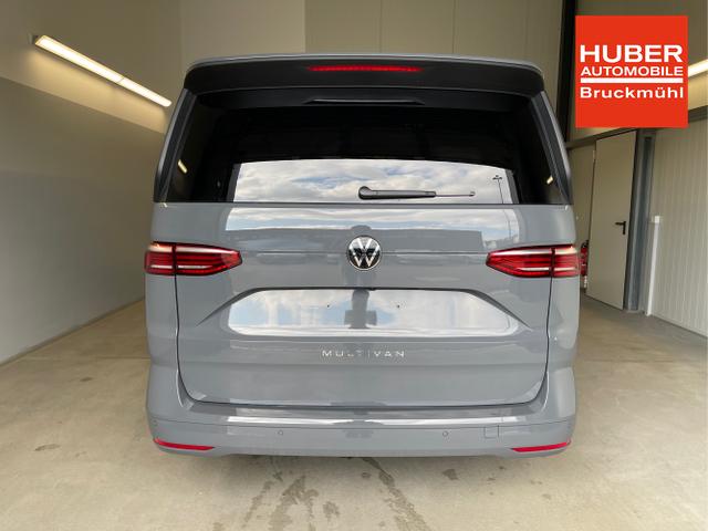 Volkswagen / T7 Multivan / Grau / / / Langer Überhang TDI IQ.Light+Navi+Kessy