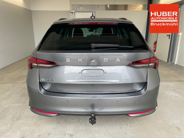 Skoda / Octavia Combi / Grau / / / DSG AHK+Sitzheizung+App Connect