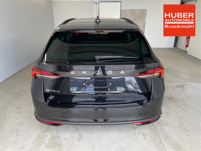 Skoda / Octavia Combi / Schwarz / / / DSG AHK+Sitzheizung+App Connect