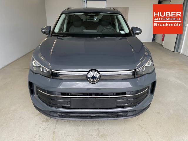 Volkswagen / Tiguan / Grau / / / 150PS DSG 360°Kamera+IQ.Light