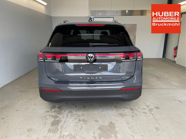 Volkswagen / Tiguan / Grau / / / 150PS DSG 360°Kamera+IQ.Light