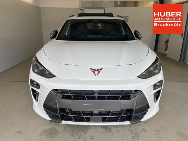 Cupra / Terramar / Weiß / / / 4Drive Pano+AKEBONO+Matrix+AHK+Stdhz+20 Zoll