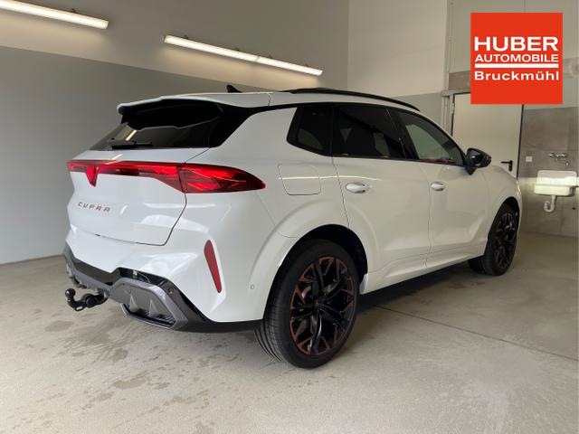 Cupra / Terramar / Weiß / / / 4Drive Pano+AKEBONO+Matrix+AHK+Stdhz+20 Zoll