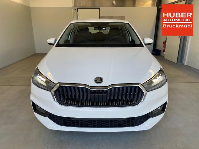 Skoda / Fabia / Weiß / / / 115PS App Connect